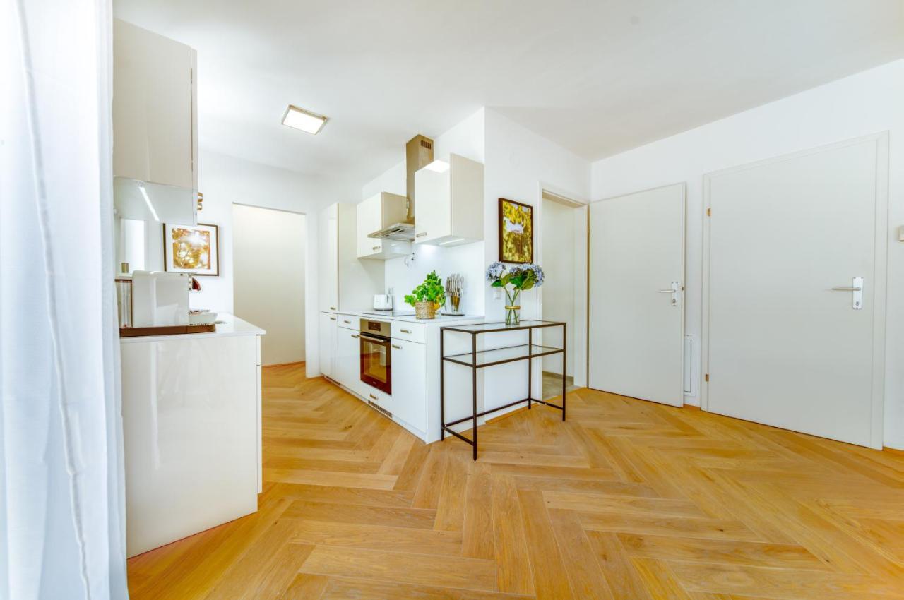Smile Apartments Burggasse Krems an der Donau Zewnętrze zdjęcie
